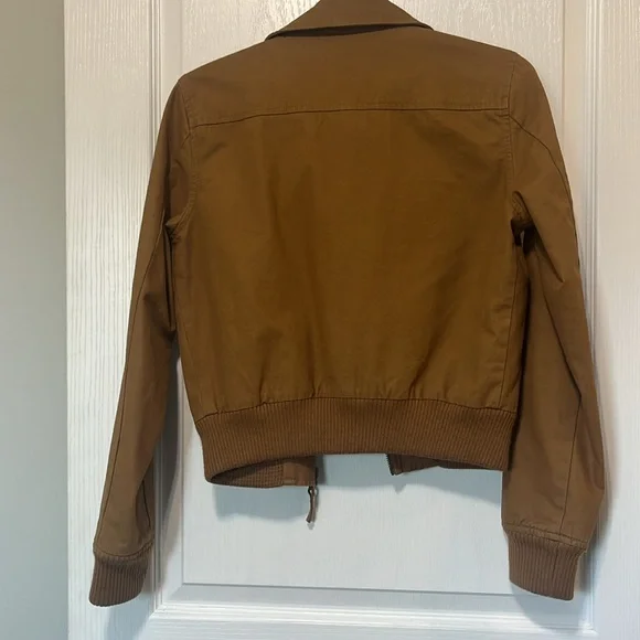 Sunday Best Jacket - Picture 4 of 5